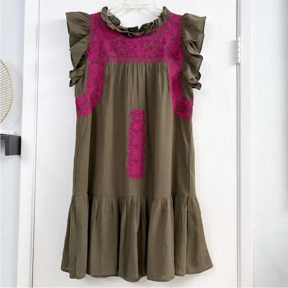 J. Marie Oaxaca Embroidered Floral
Olive Green Pink Ruffle Mini Dress Size M - Picture 1 of 11
